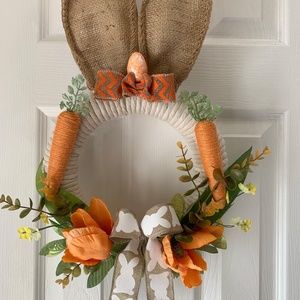 Easter bunny/carrot wreath
